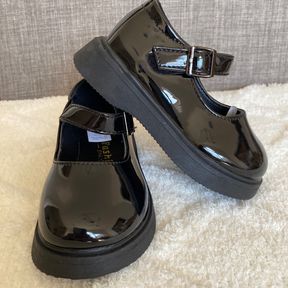 Black Toddler Size 8 Mary Janes